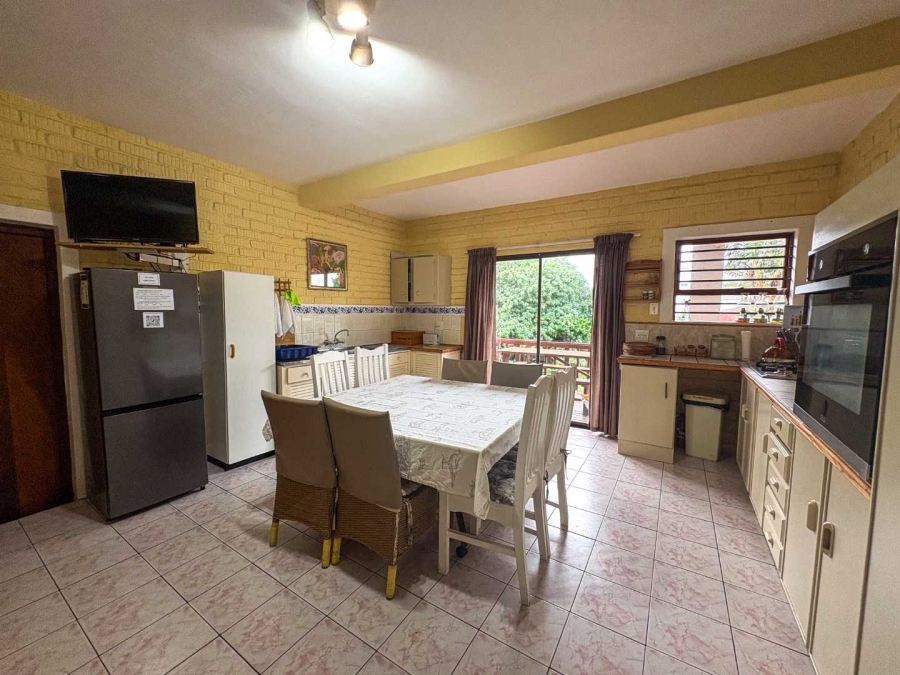 4 Bedroom Property for Sale in Stilbaai Wes Western Cape